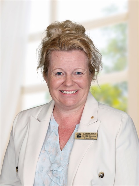 Councillor Nikki Kiss.jpg